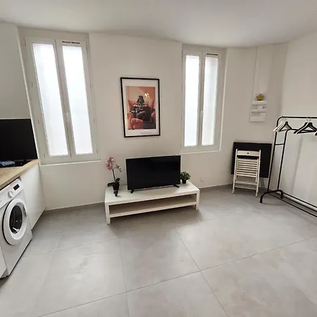 Gregbnb - 22m2 - Climatise -10min Gare - 2 Apartment